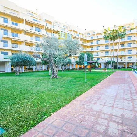 Residencial Lagos Del Castillo Apartment *